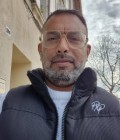 Rencontre Homme : ALI, 48 ans à France  Sarrians